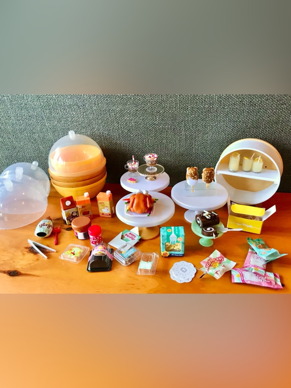 Mixed Lot MINIVERSE Make It Mini Foods Premade Holiday Turkey Christmas Treats